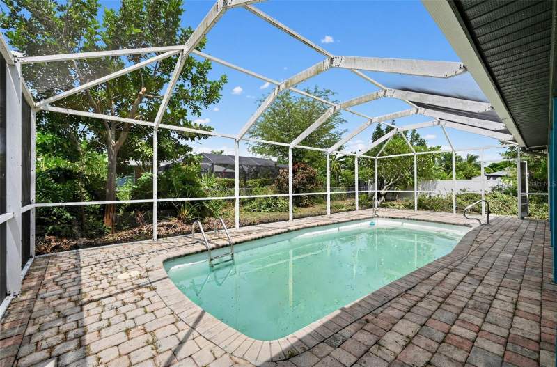 3 bedroom Single Family Residence at 1325 SW 25th Terrace, Cape Coral, Cape Coral — photo 3