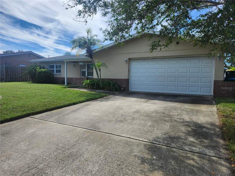 3 bedroom Single Family Residence at 13800 87th Avenue, Oakhurst Park, Seminole — photo 2