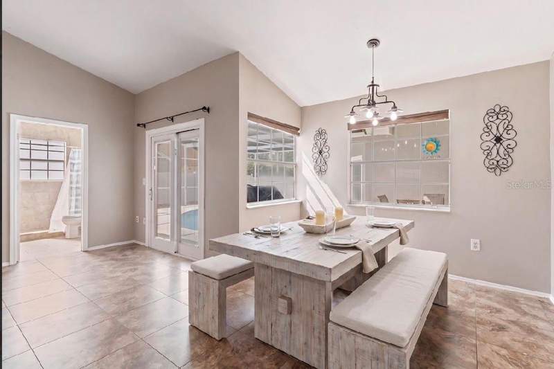 4 bedroom Single Family Residence at 1690 Winners Circle, Harbor Woods North, Tarpon Springs — photo 4