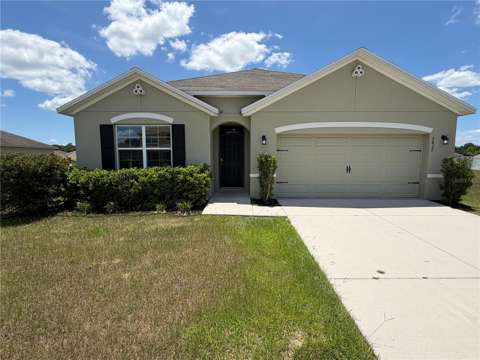 2822 NE 44Th Road, home for sale in Ocala 34470