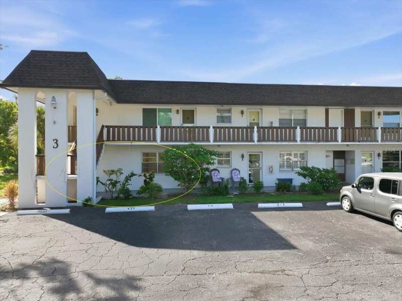 2 bedroom Condominium at 3 Quails Run Boulevard #3105, Quails Run I, Englewood — photo 1