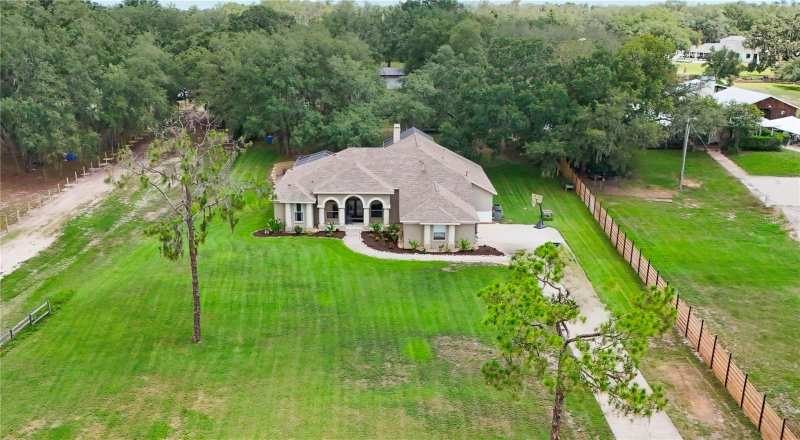 5 bedroom Single Family Residence at 13020 Shadow Run Boulevard, Shadow Ridge, Riverview — photo 1