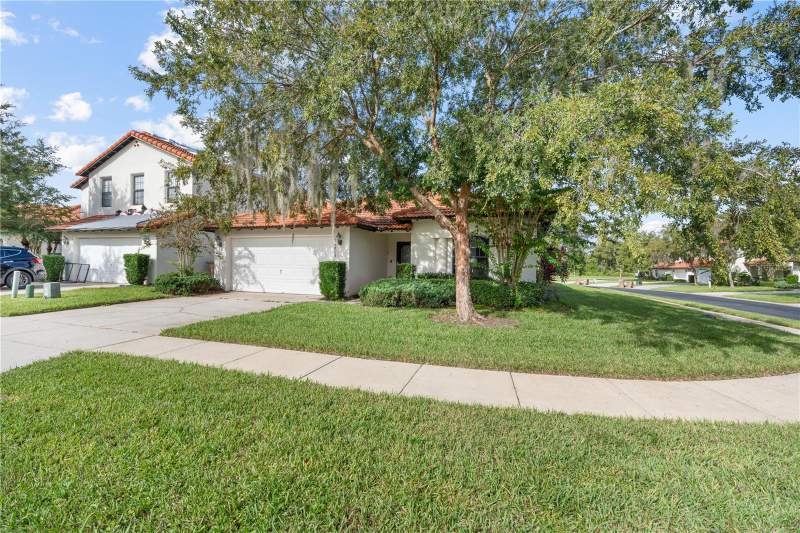 4 bedroom Single Family Residence at 16813 Lazy Breeze Loop, High Grove Unit 02, Clermont — photo 2