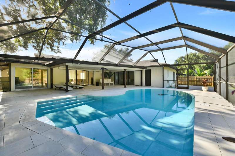 4 bedroom Single Family Residence at 207 Dunbridge Drive, Dunbridge Woods, Palm Harbor — photo 3