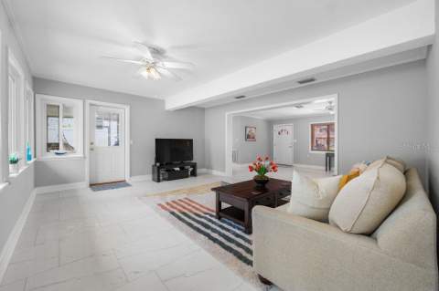328 Bayview Drive, St Petersburg FL - photo 17 of 46