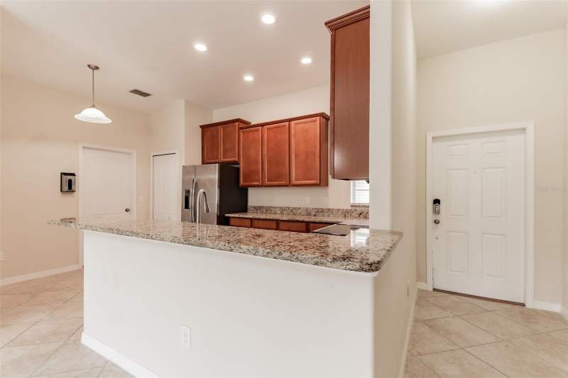 3 bedroom Single Family Residence at 18591 Briar Oaks Drive, Briar Oaks Village 2, Hudson — photo 5