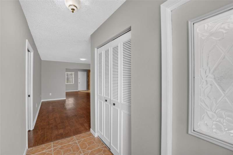 2 bedroom Single Family Residence at 1244 W Del Webb Boulevard, Del Webbs Sun City Florida Un, Sun City Center — photo 2