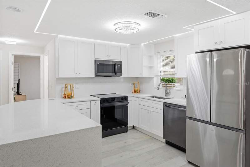 2 bedroom Single Family Residence at 6338 Aberdeen Avenue, Hillandale, New Port Richey — photo 5