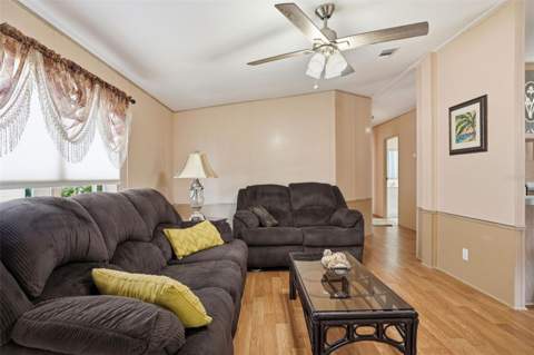 5161 Forest Glenn Drive, Spring Hill FL - photo 15 of 51