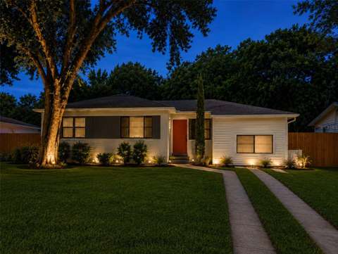 1330 Monterey Drive, home for sale in Eustis 32726