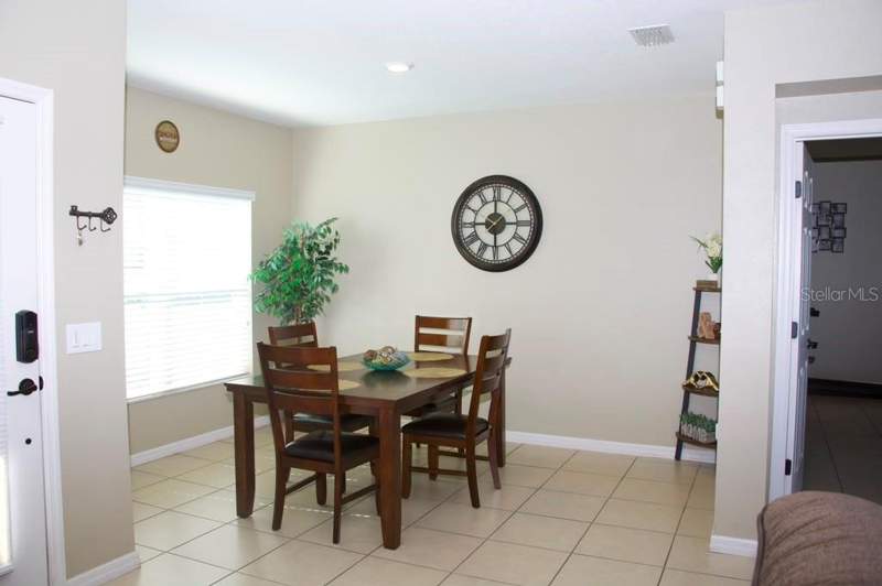 3 bedroom Single Family Residence at 411 Blue Lake Circle, Fieldstone At Cypress Woods West, Kissimmee — photo 3