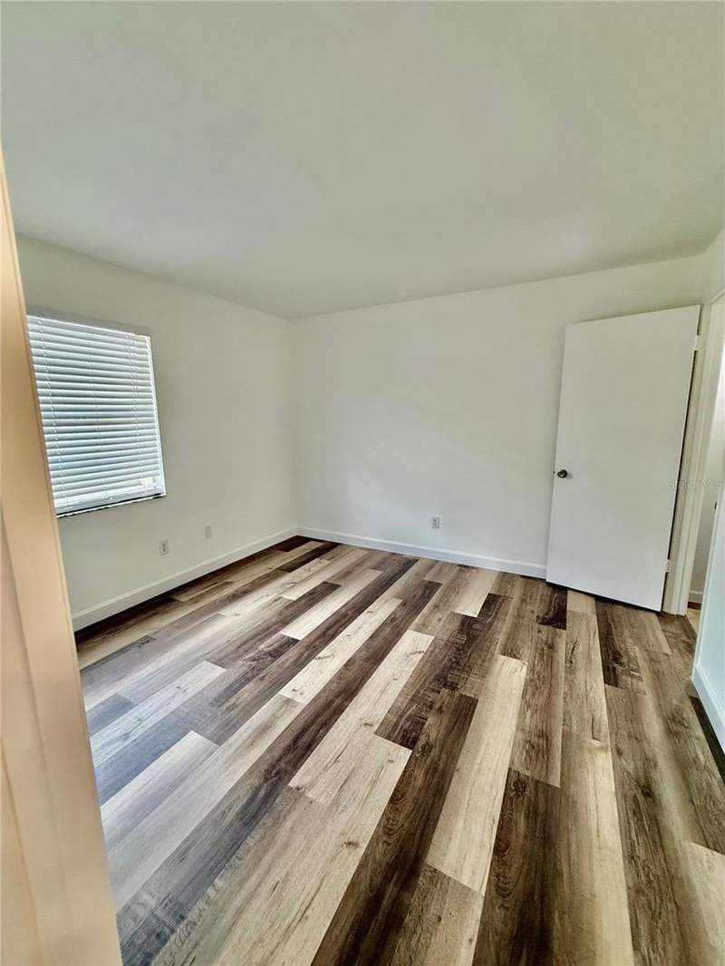 3 bedroom Townhouse at 14106 Village Terrace Drive, Village Xviii Unit II Of Carro, Tampa — photo 3