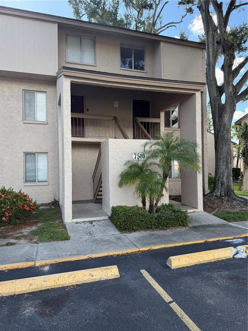 2 bedroom Condominium at 7510 Needle Leaf Place #57, Place One A Condo, Tampa — photo 1