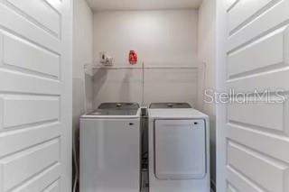 7842 Spectrum Drive, Reunion FL - photo 16 of 31