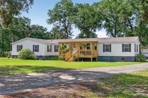 15680 SE 171St Lane, home for sale in Weirsdale 32195