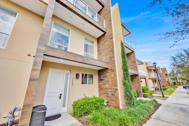 3 bedroom Townhouse at 7663 Recife Drive, Magic Village, Kissimmee — photo 2