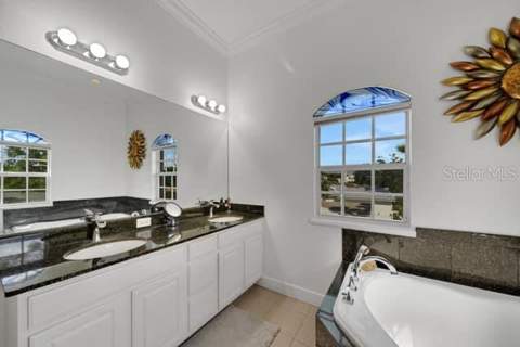110 Ricardo Way #8, St Petersburg FL - photo 14 of 43
