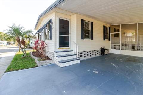 372 Cobia Way, Oldsmar FL - photo 13 of 52