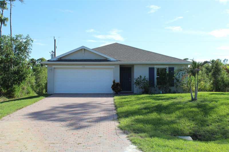 4 bedroom Single Family Residence at 5501 Kempson Lane, Port Charlotte Sec 052, Port Charlotte — photo 1