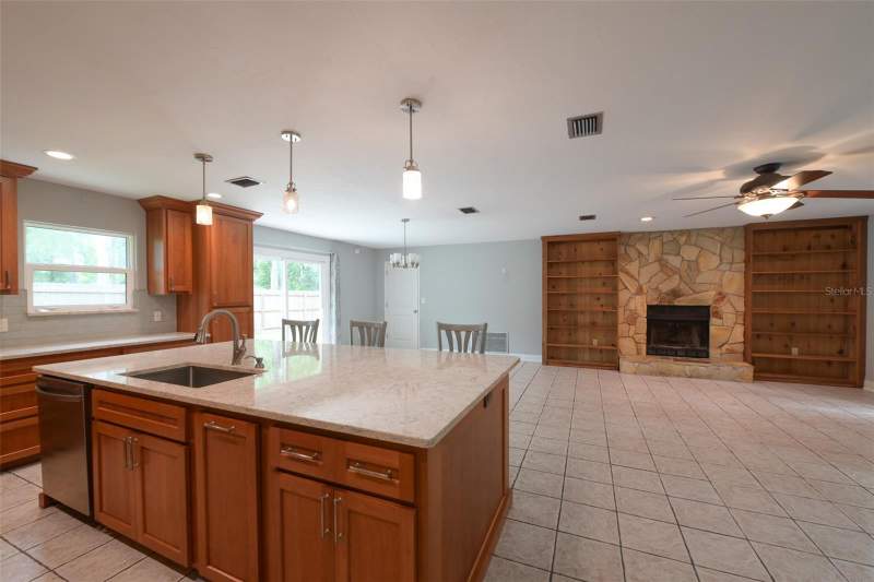 3 bedroom Single Family Residence at 7616 SW 10th Avenue, Woodlands Sub The, Gainesville — photo 4