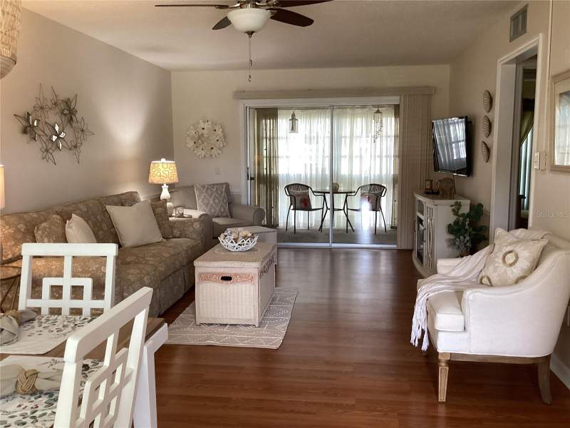 1 bedroom Condominium at 1250 S Pinellas Avenue #306, Green Dolphin Park Condo, Tarpon Springs — photo 3