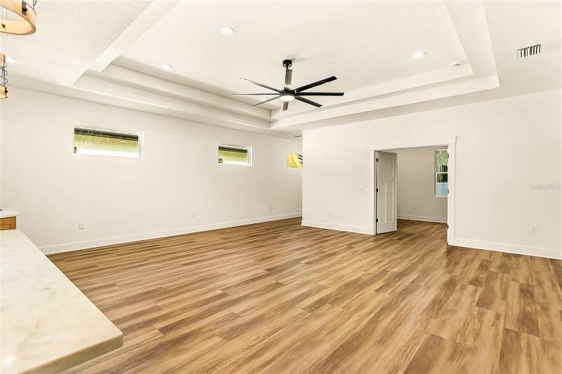 4 bedroom Single Family Residence at 2922 W Giddens Avenue, Avondale, Tampa — photo 3