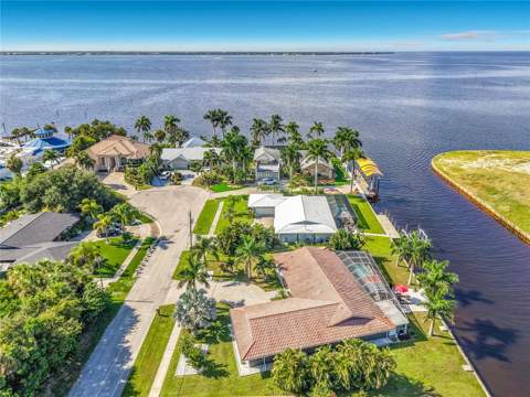 4449 Crews Court, Port Charlotte FL - photo 15 of 39