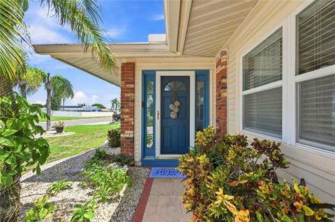 1405 Hacienda Drive, Sun City Center FL - photo 8 of 48