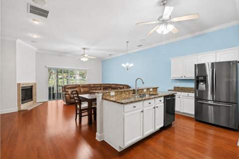 1016 Green Gate Boulevard, Groveland FL - photo 10 of 44