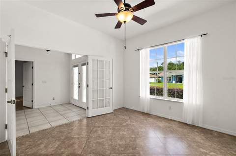 8 Eastgate Lane, Palm Coast FL - photo 12 of 49