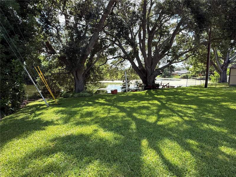 2 bedroom Single Family Residence at 8927 LAKEWOOD DRIVE, EAST RIDGE LAKE 1ST ADD, SEMINOLE — photo 3