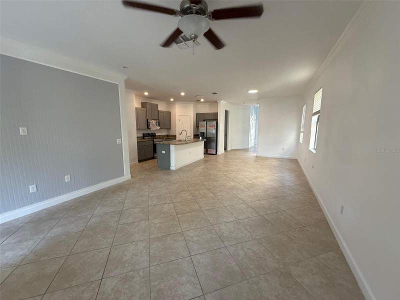 5 bedroom Single Family Residence at 950 Terra Vista Street, La Collina Ph 1A, Brandon — photo 3