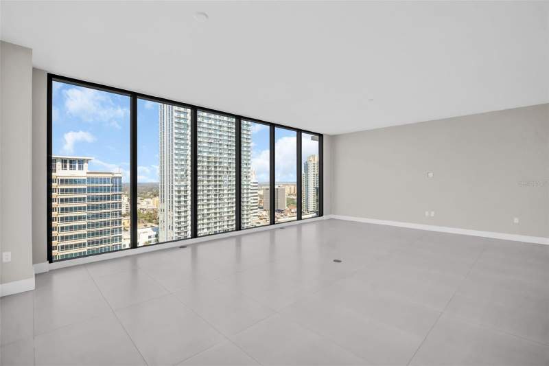 3 bedroom Condominium at 275 1st Avenue #2001, Art House, St Petersburg — photo 4