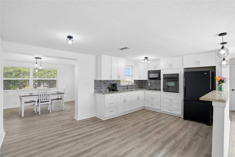 2 bedroom Single Family Residence at 10737 Fillmore Avenue, Heritage Village, Port Richey — photo 2