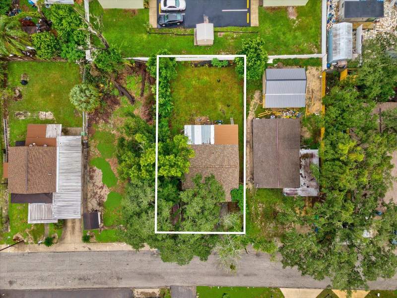 2 bedroom Single Family Residence at 910 E Eskimo Avenue, Spring Hill Add Corr, Tampa — photo 2