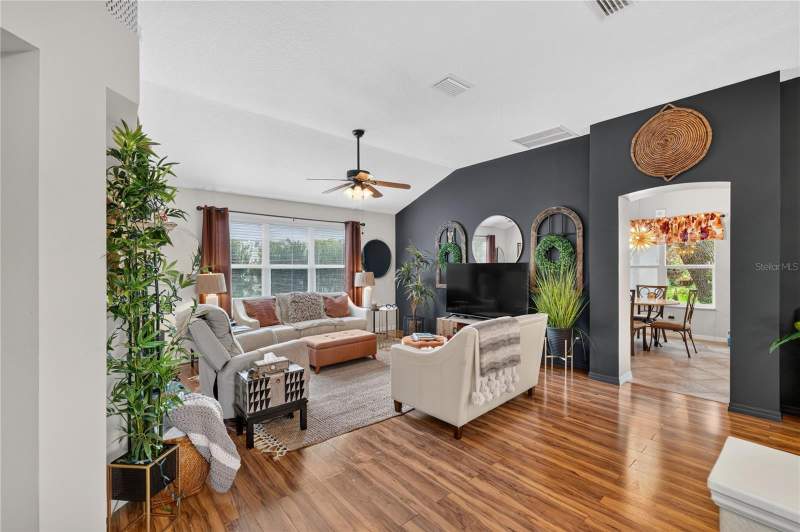 2 bedroom Single Family Residence at 313 Gonzales Place, Lady Lake Orange Blossom Gardens Unit 18, Lady Lake — photo 5