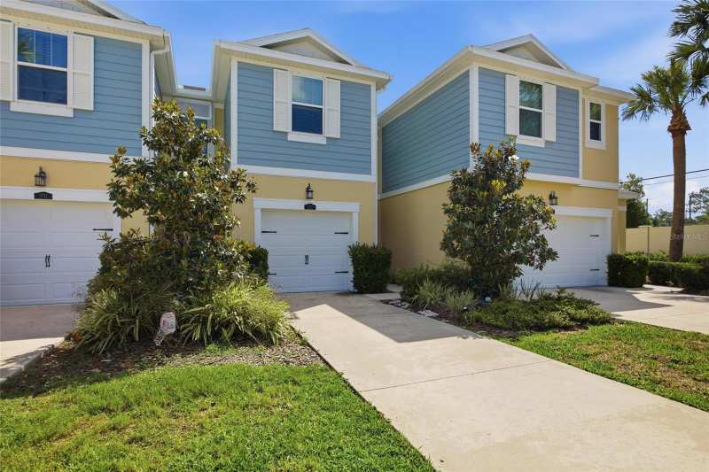 3 bedroom Townhouse at 2013 Sunset Wind Loop, Bayside Terrace - Pt Rep, Oldsmar — photo 1