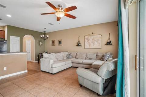1329 Heritage Commons Drive, Winter Springs FL - photo 9 of 40