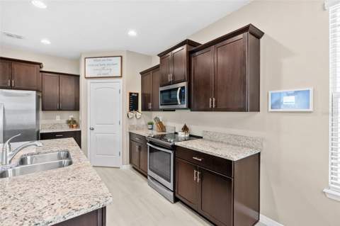 15741 Fountain Springs Road, Winter Garden FL - photo 16 of 56
