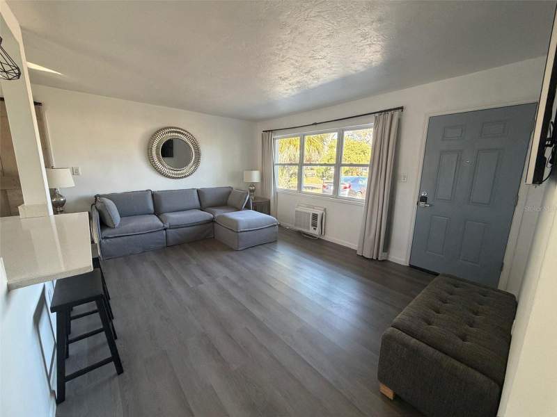 2 bedroom Single Family Residence at 9372 88th Way, Clearwood Sub 4th Add, Seminole — photo 3