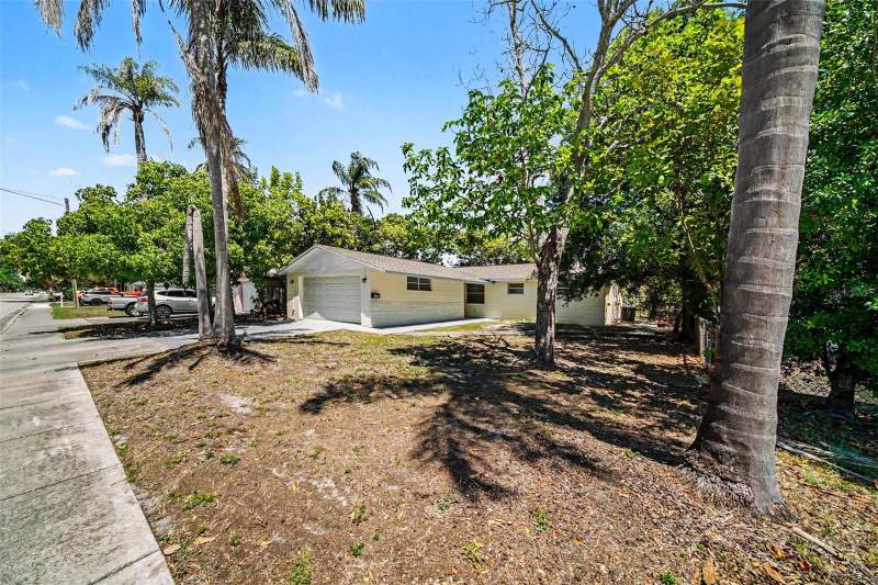 4 bedroom Single Family Residence at 5301 82nd Avenue, Harmony Heights Sec 2, Pinellas Park — photo 2