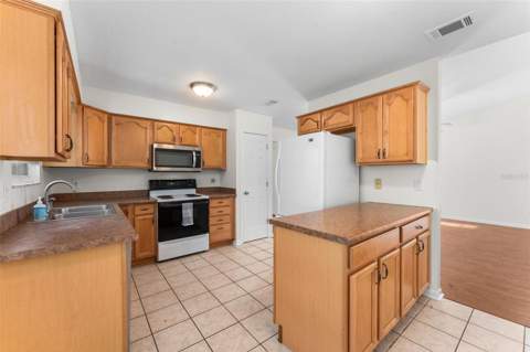 2026 SW 73rd Street, Gainesville FL - photo 6 of 20