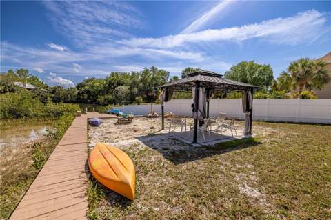 7345 Brightwaters Court, New Port Richey FL - photo 7 of 40