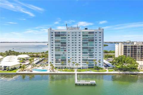 7200 Sunshine Skyway Lane #8B, home for sale in St. Petersburg 33711