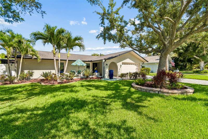 2 bedroom Single Family Residence at 725 Del Oro Drive, Del Oro Shores 1st Add, Safety Harbor — photo 4