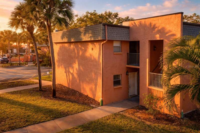 2 bedroom Condominium at 4805 Alt 19 #311, Cove Spgs Condo, Palm Harbor — photo 3