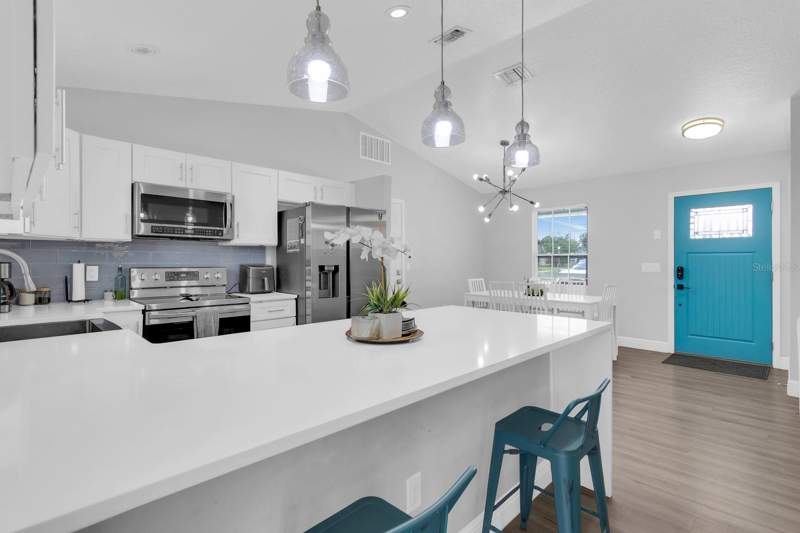 3 bedroom Single Family Residence at 8115 WINDY HILL WAY, GROVE HILL, ORLANDO — photo 3