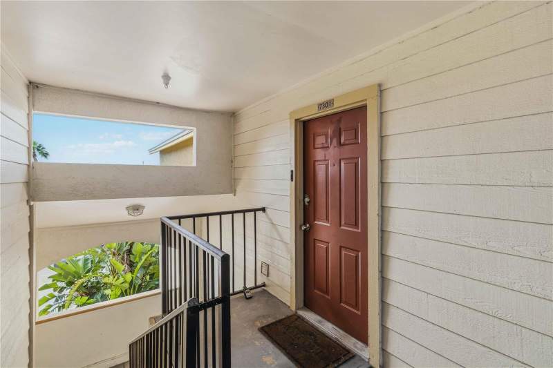 2 bedroom Condominium at 11901 4th Street #7301, Baypointe Preserve Condo, St Petersburg — photo 2