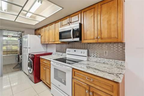 74 S Marbrisa Way, Kissimmee FL - photo 11 of 24