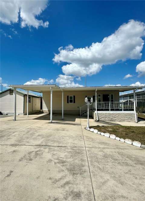 917 St George Drive, home for sale on St George Drive